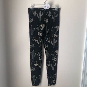 Simka sol cactus leggings NWT